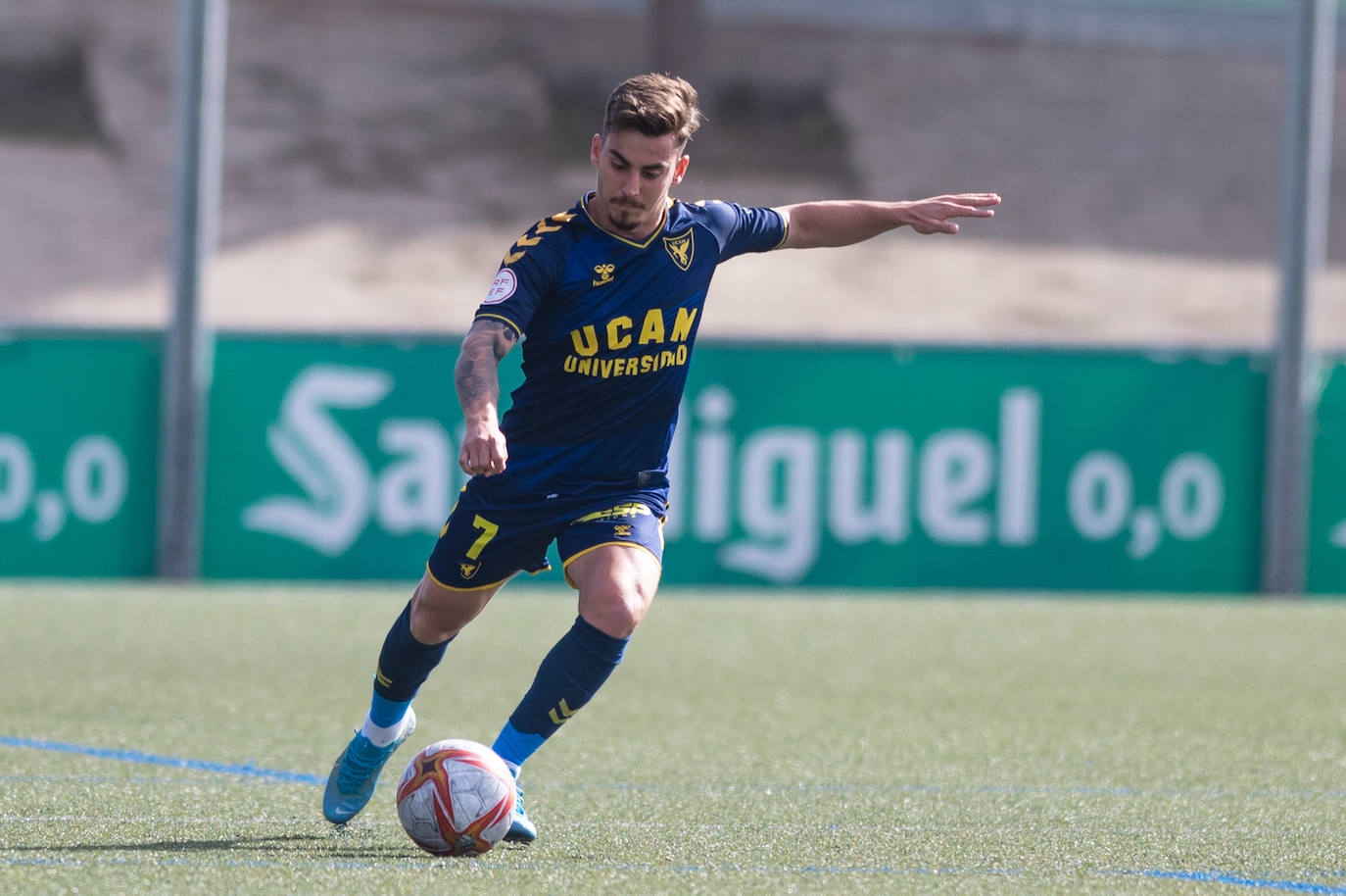 Fotos: El empate del UCAM CF contra el Cornellá, en imágenes