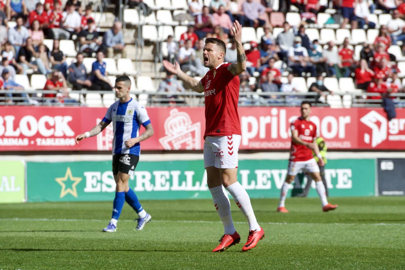 Fotos: El empate del Real Murcia frente al Hércules, en imágenes