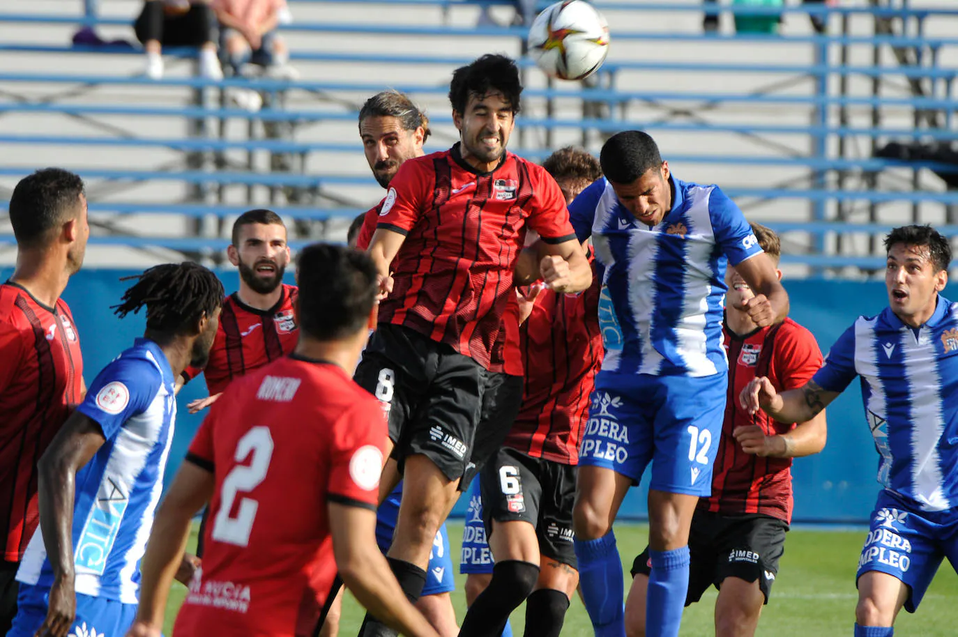 Fotos: El Águilas sale del infierno (Águilas 2, La Nucía 0) | La Verdad