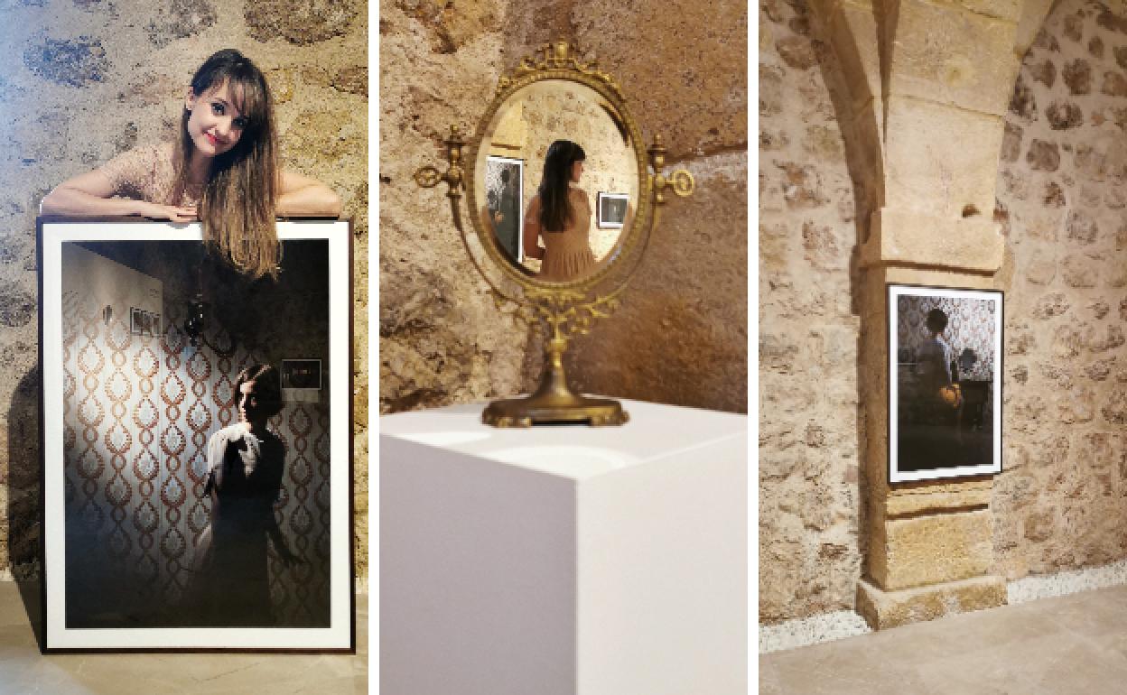 Rocío Kunst y algunas de las obras que componen 'La imagen ausente', en la Sala Caballerizas de Los Molinos del Río. 