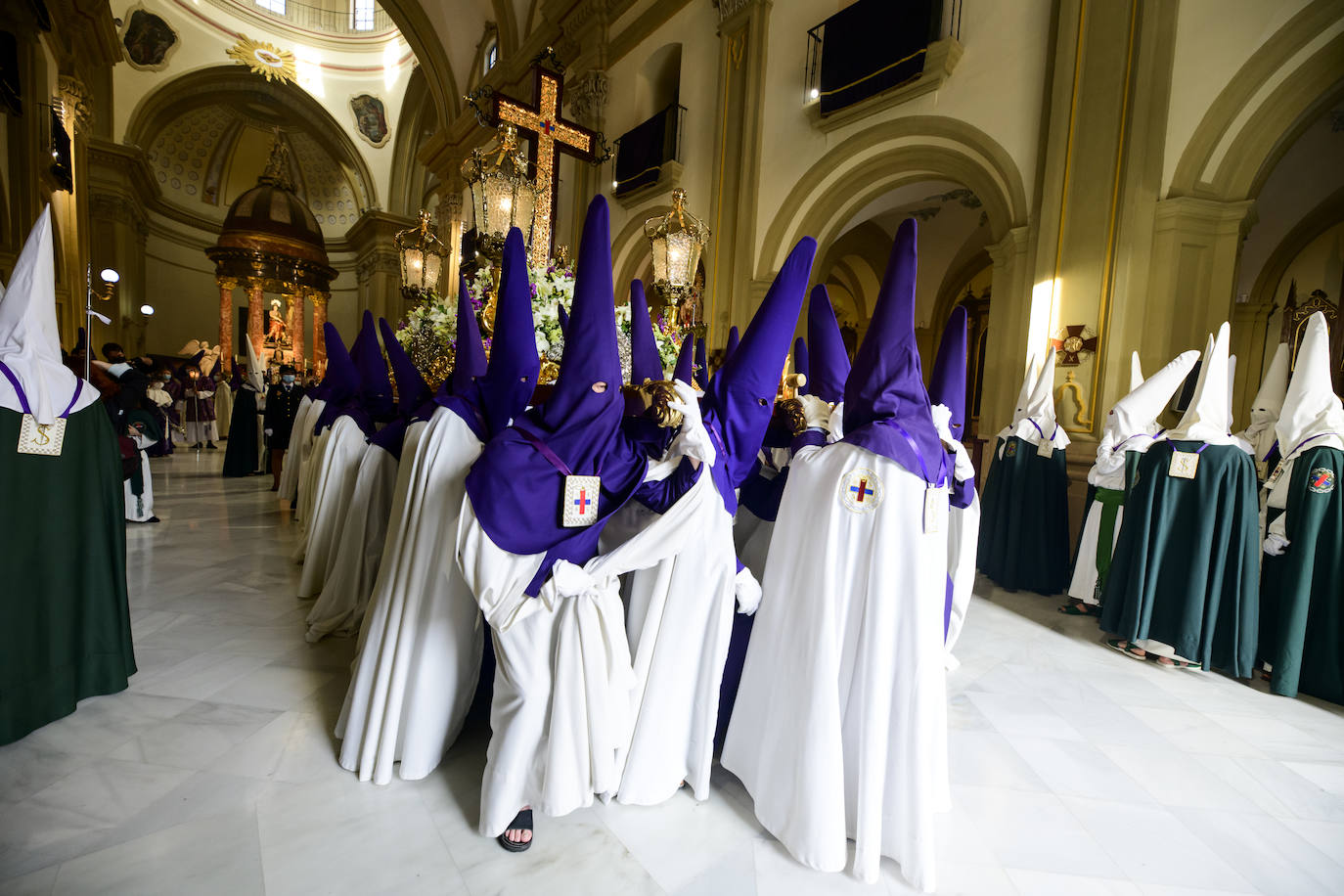 Fotos: La procesión del Rescate de Martes Santo, en imágenes