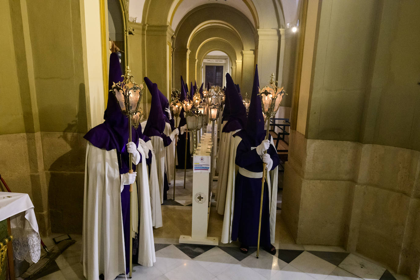 Fotos: La procesión del Rescate de Martes Santo, en imágenes