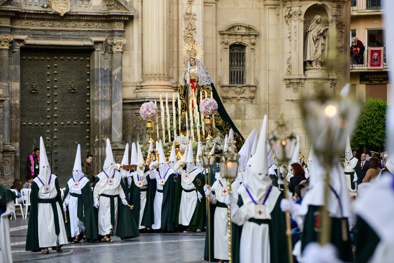 Fotos: La procesión del Rescate de Martes Santo, en imágenes