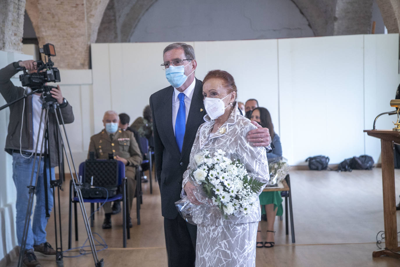 Fotos: Acto de homenaje de los sanjuanistas californios en Cartagena