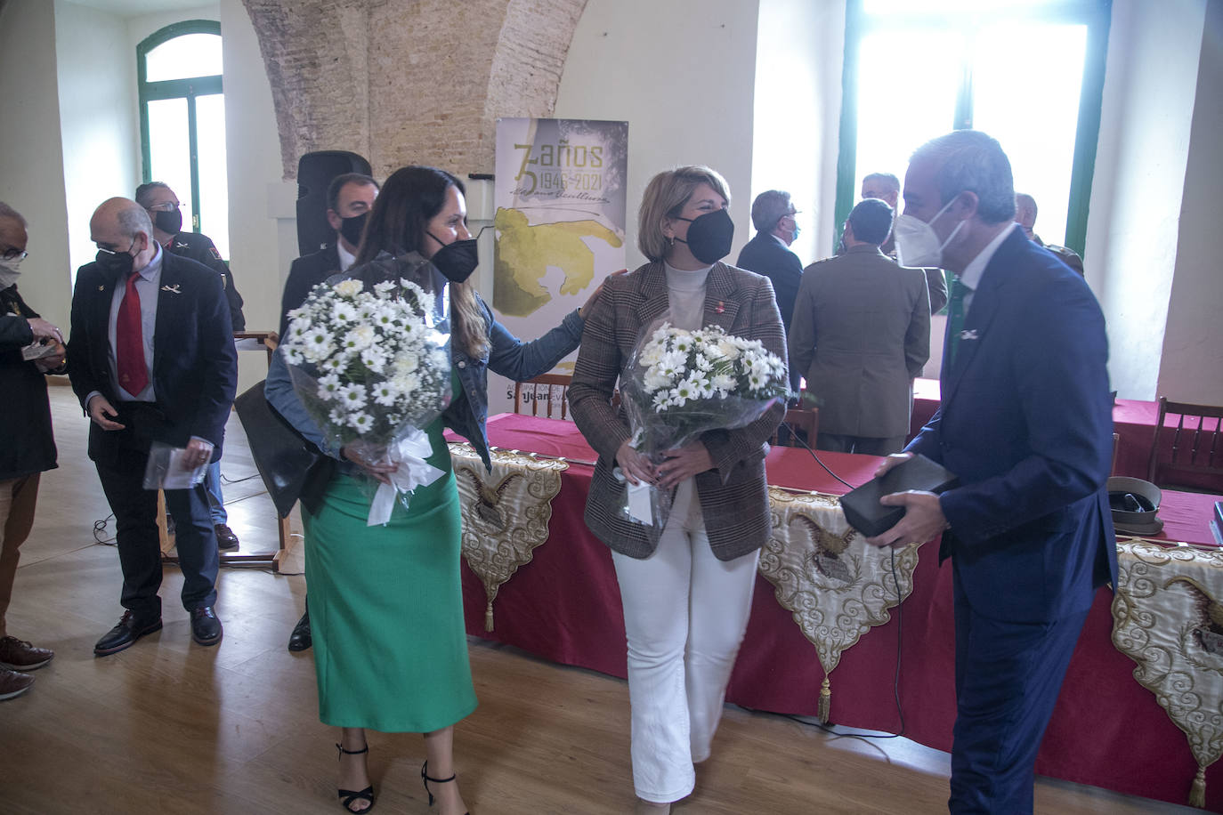 Fotos: Acto de homenaje de los sanjuanistas californios en Cartagena