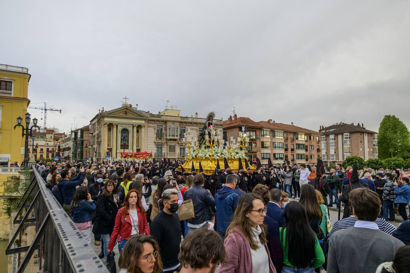 Fotos: Soledad del Calvario ‘colorá’ tras la tormenta