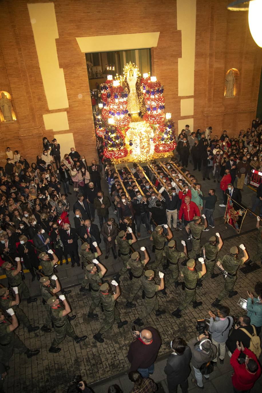 Fotos: Salve al Primer Dolor, único consuelo para los californios