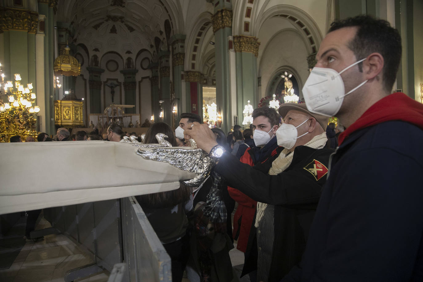 Fotos: Salve al Primer Dolor, único consuelo para los californios