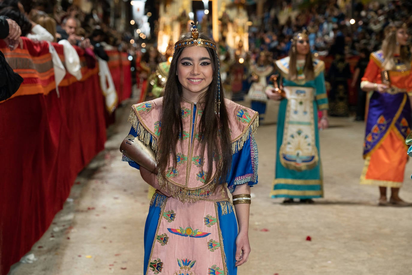 Fotos: Desfile bíblico-pasional del Viernes Santo en Lorca