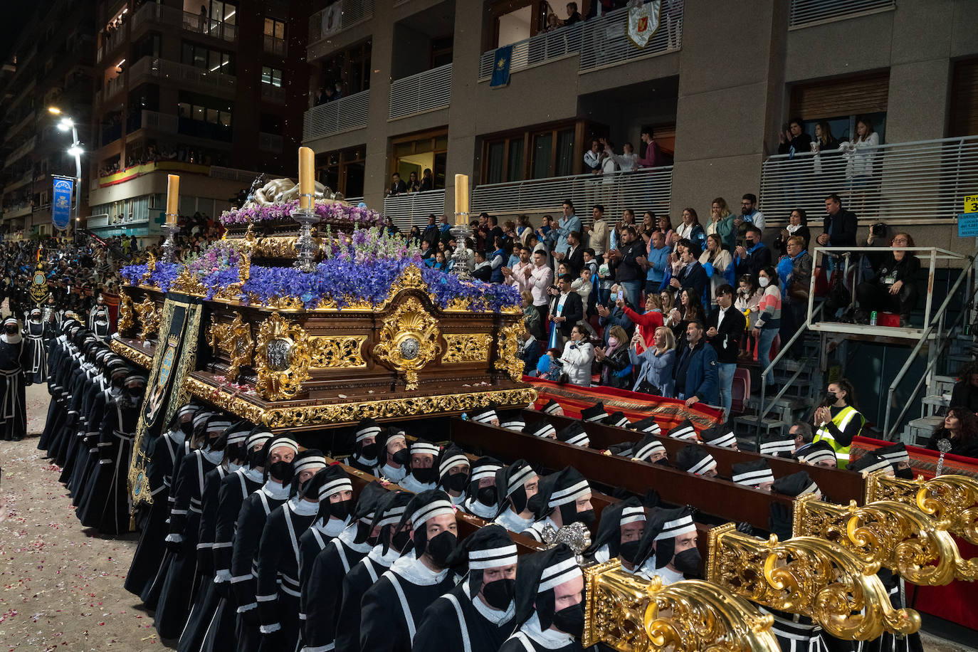Fotos: Desfile bíblico-pasional del Viernes Santo en Lorca