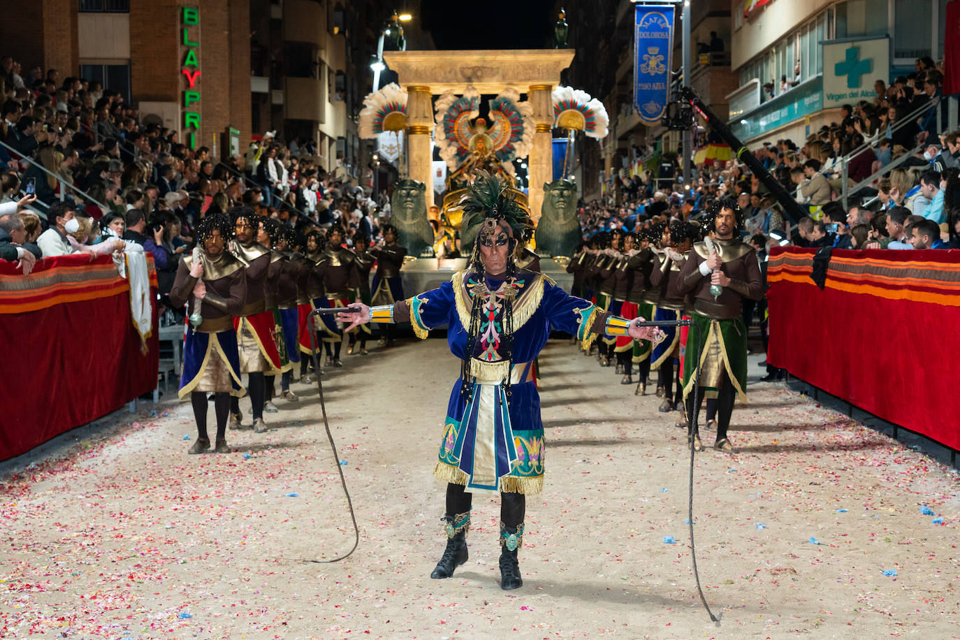 Fotos: Desfile bíblico-pasional del Viernes Santo en Lorca