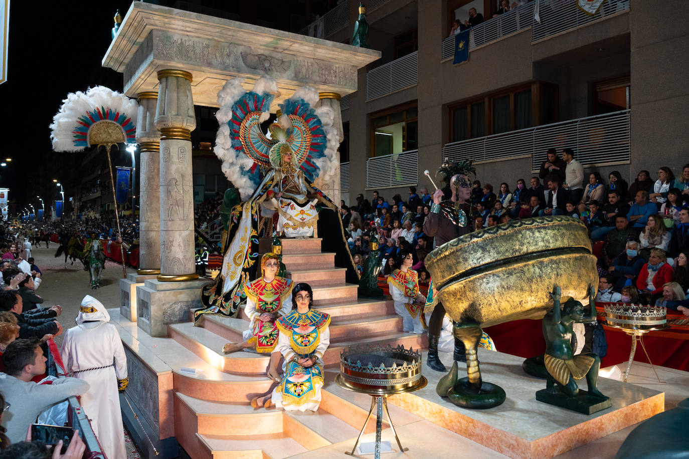 Fotos: Desfile bíblico-pasional del Viernes Santo en Lorca