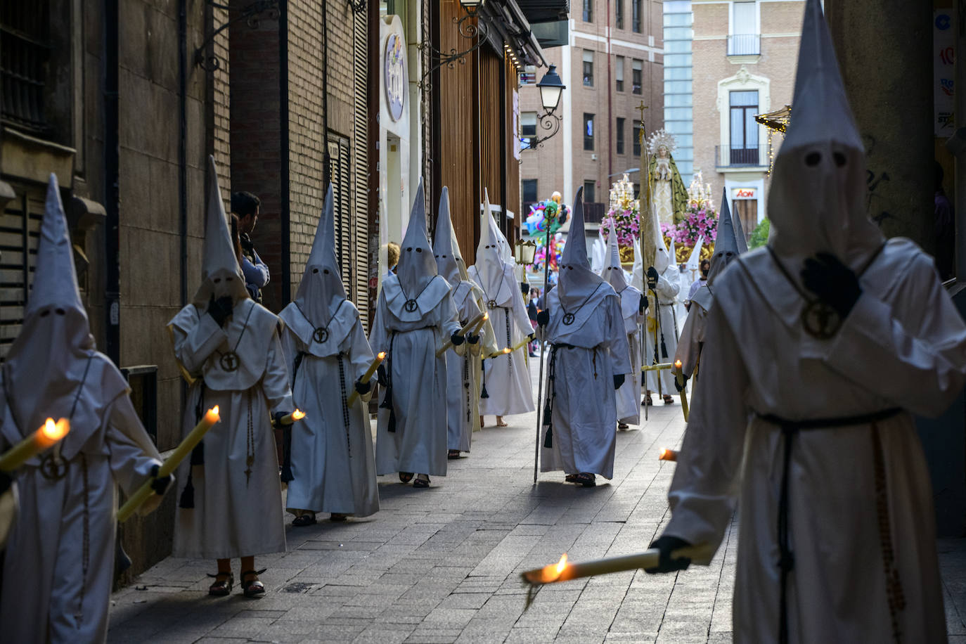 Fotos: La procesión del Yacente de Sábado Santo en Murcia, en imágenes