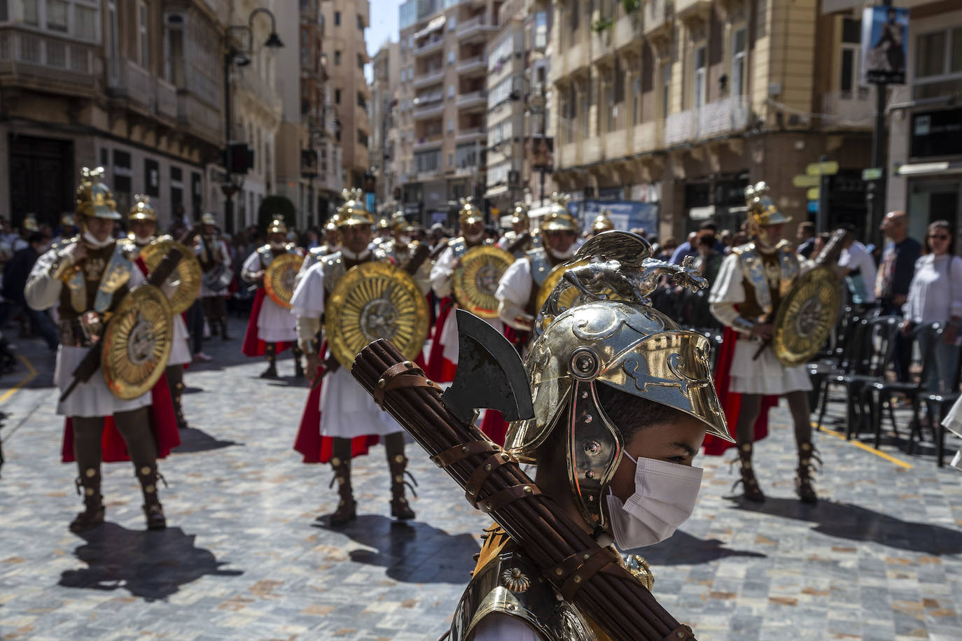 Fotos: La procesión del Resucitado de Cartagena, en imágenes
