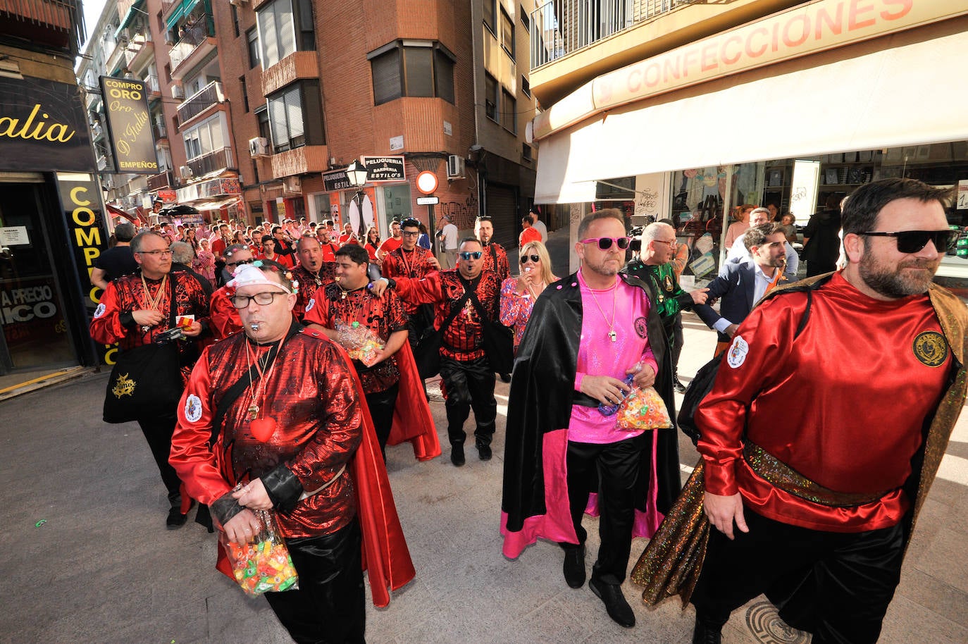 Fotos: La &#039;Sardina&#039; llega a las calles de Murcia