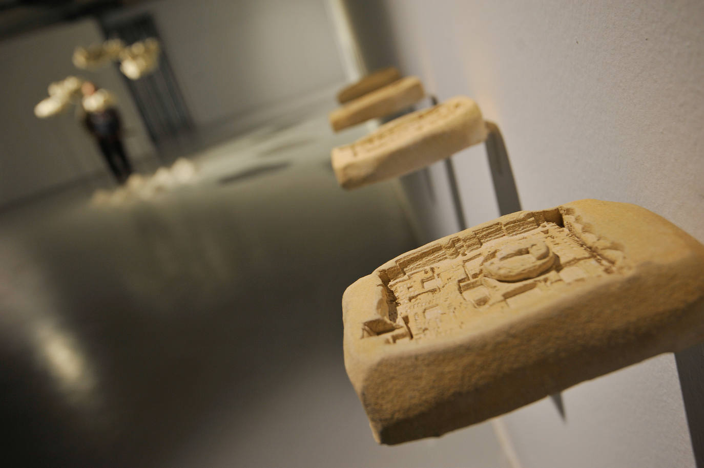 Fotos: Concha Martínez Montalvo expone en el Centro Párraga &#039;Algoritmo de sal&#039;