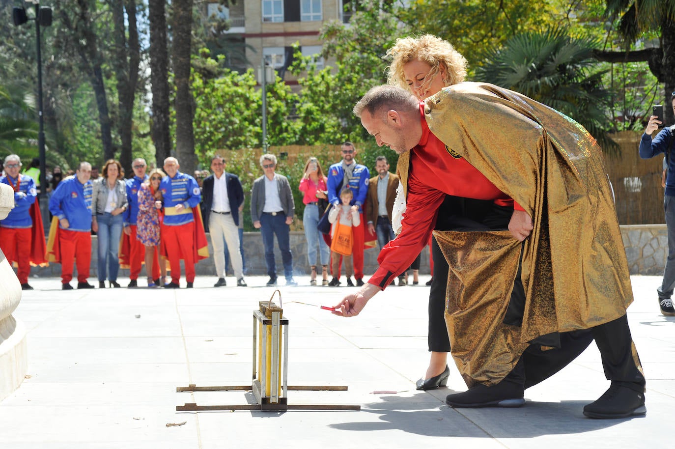 Fotos: El pasacalles de los grupos sardineros, en imágenes
