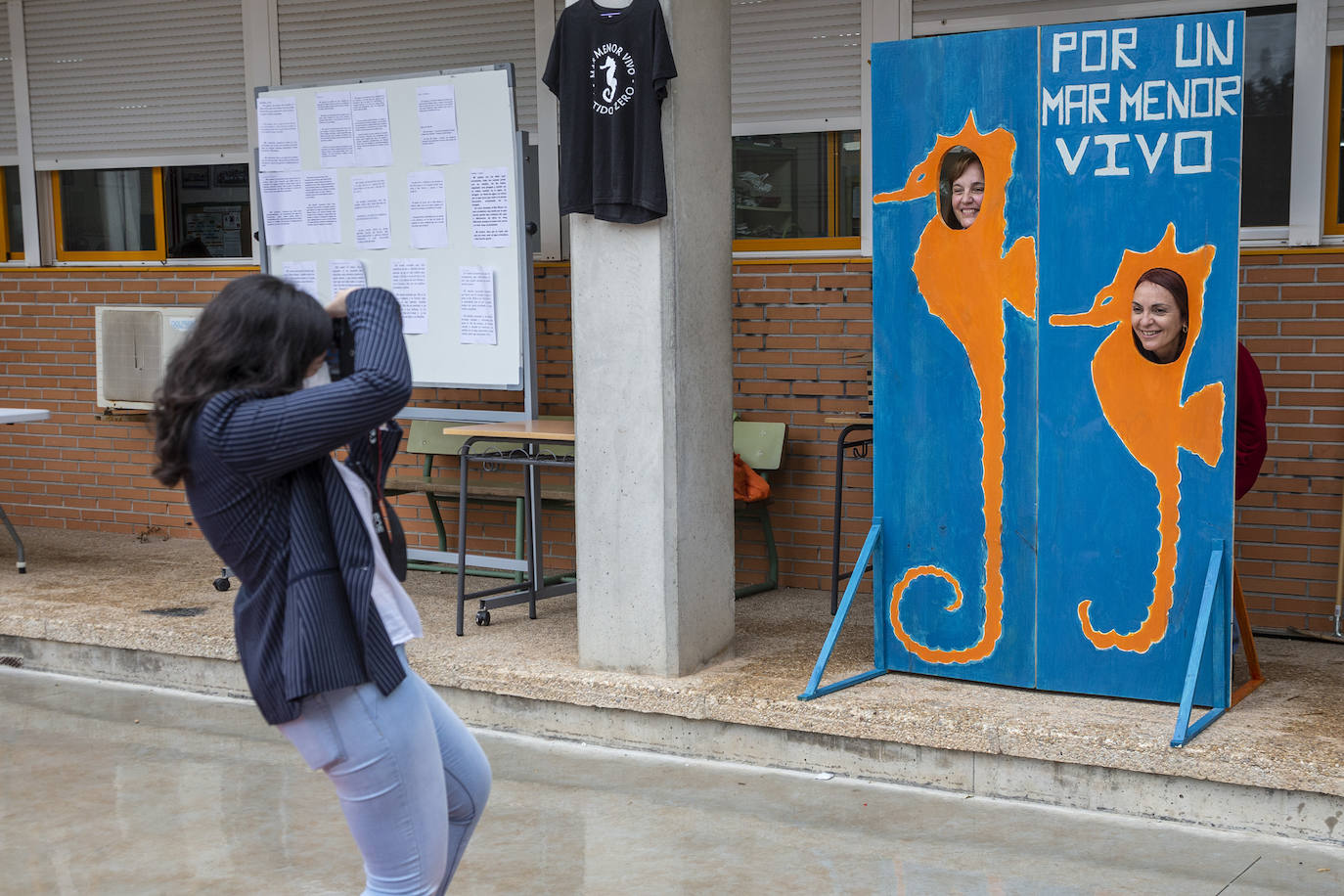 Fotos: I Feria del Mar Menor en un instituto de Cartagena