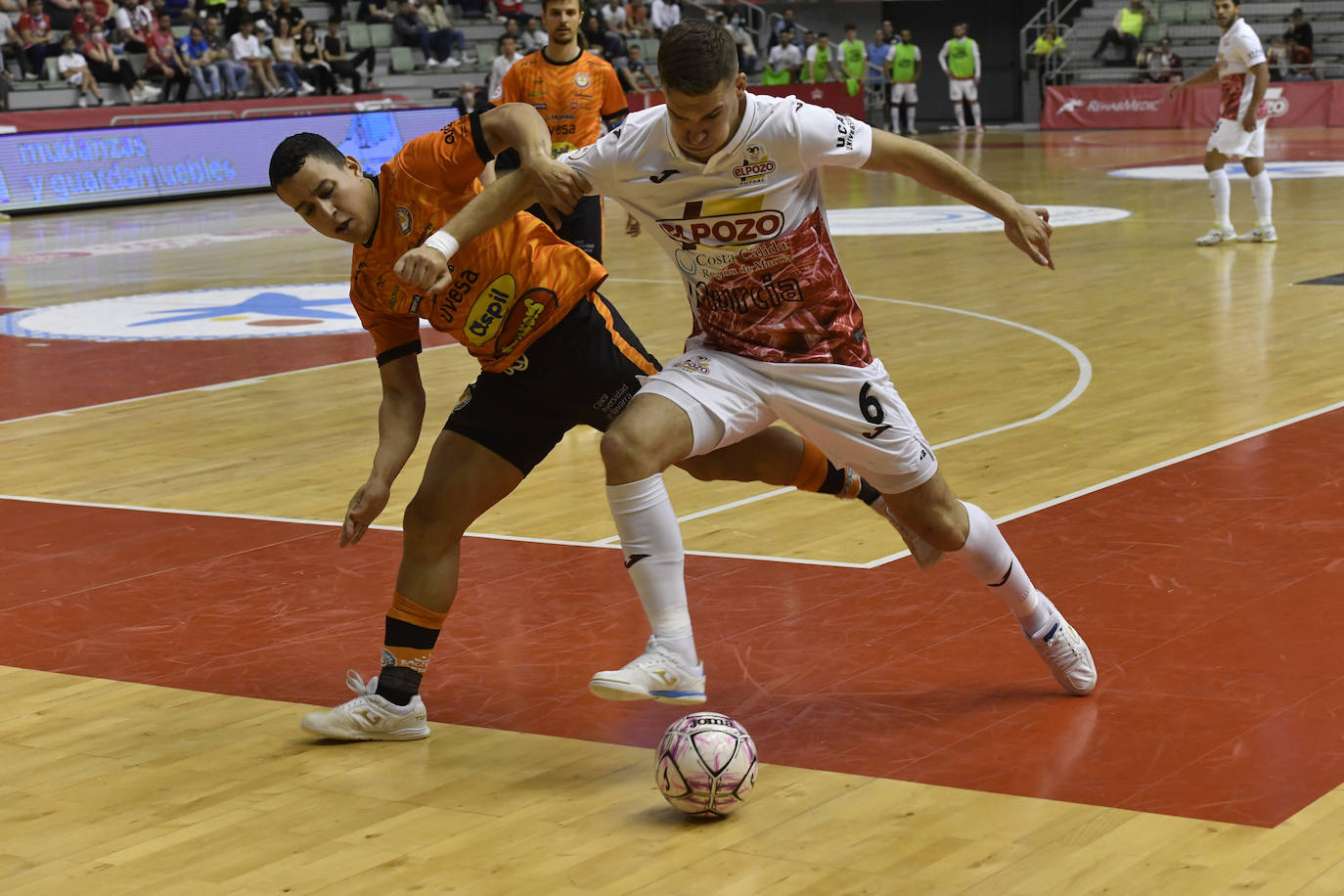 Fotos: El empate de ElPozo contra el Ribera Navarra, en imágenes