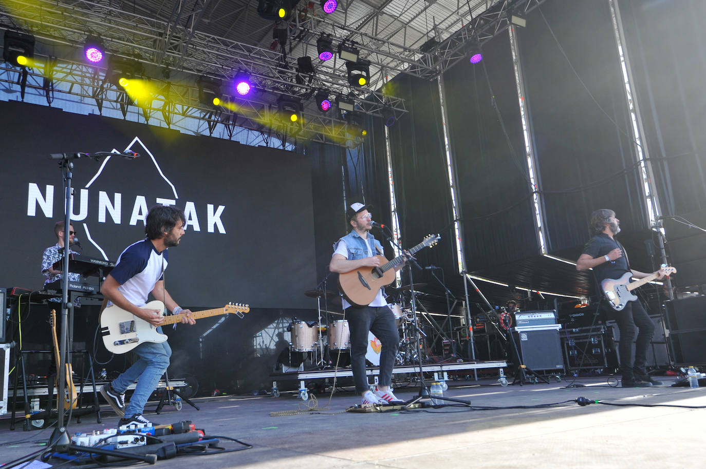 Fotos: Los conciertos de la segunda jornada del Warm Up