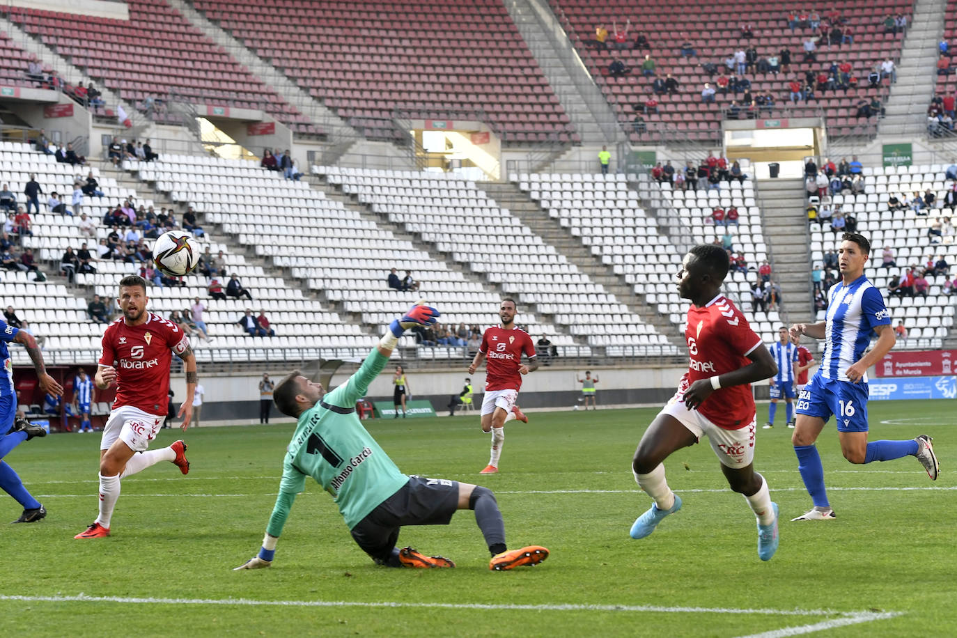 Fotos: La victoria del Real Murcia frente al Águilas, en imágenes
