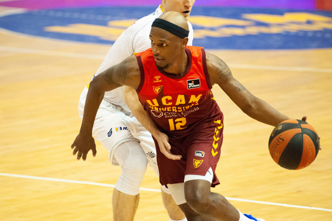 Fotos: El UCAM vuelve a los puestos de &#039;playoff&#039;