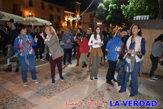 La peña «Los Mataos» logró por tercera vez alzarse con el primer premio del Concurso de la Noche de las Migas en la categoría de peñas; entre los grupos de vecinos del Hoyo, el primer puesto fue la peña «La Cruz». 