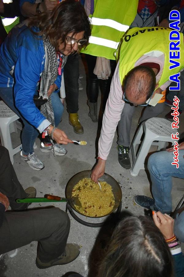 La peña «Los Mataos» logró por tercera vez alzarse con el primer premio del Concurso de la Noche de las Migas en la categoría de peñas; entre los grupos de vecinos del Hoyo, el primer puesto fue la peña «La Cruz». 