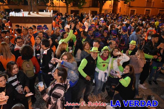 La peña «Los Mataos» logró por tercera vez alzarse con el primer premio del Concurso de la Noche de las Migas en la categoría de peñas; entre los grupos de vecinos del Hoyo, el primer puesto fue la peña «La Cruz». 
