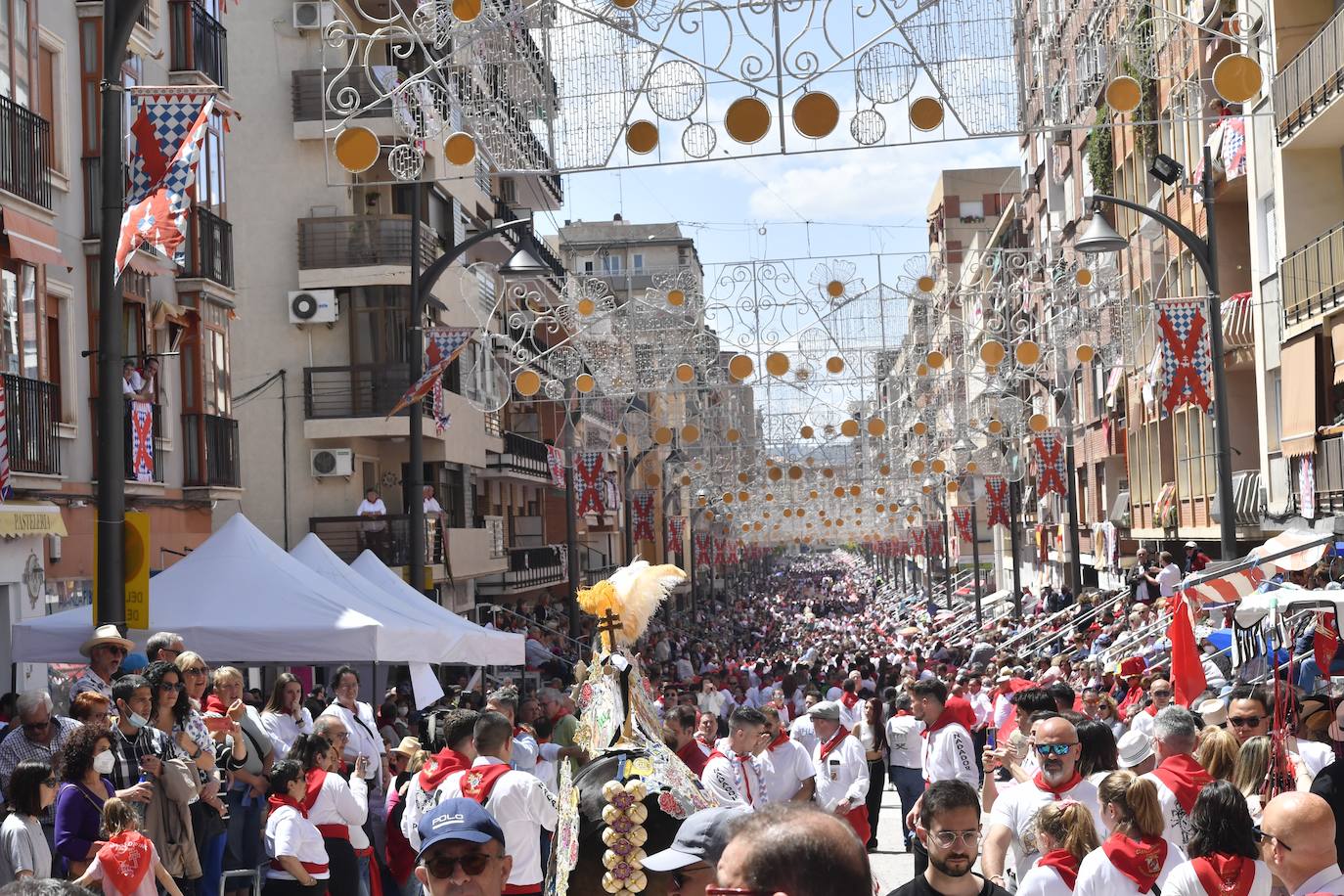 Fotos: Caravaca de la Cruz vuelve a vibrar con los Caballos del Vino