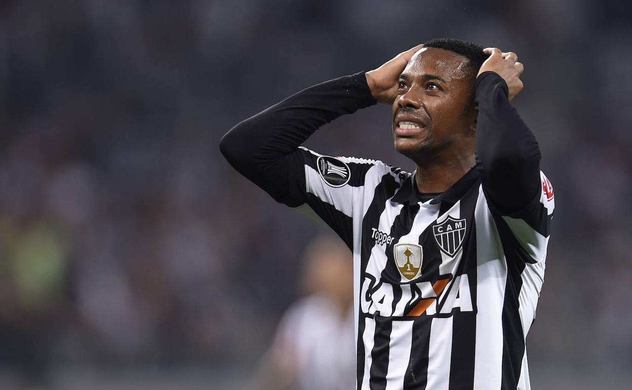 Robinho, durante su etapa en el Atlético Mineiro. 