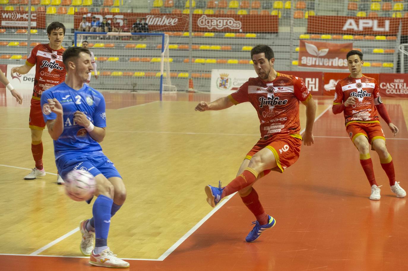 Fotos: Jimbee-Valdepeñas (2-0)