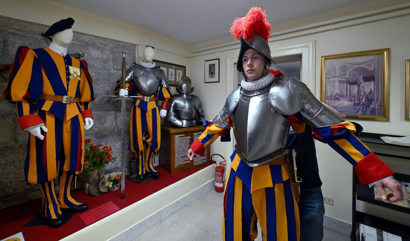 Fotos: Ceremonia de juramento de los guardias suizos papales