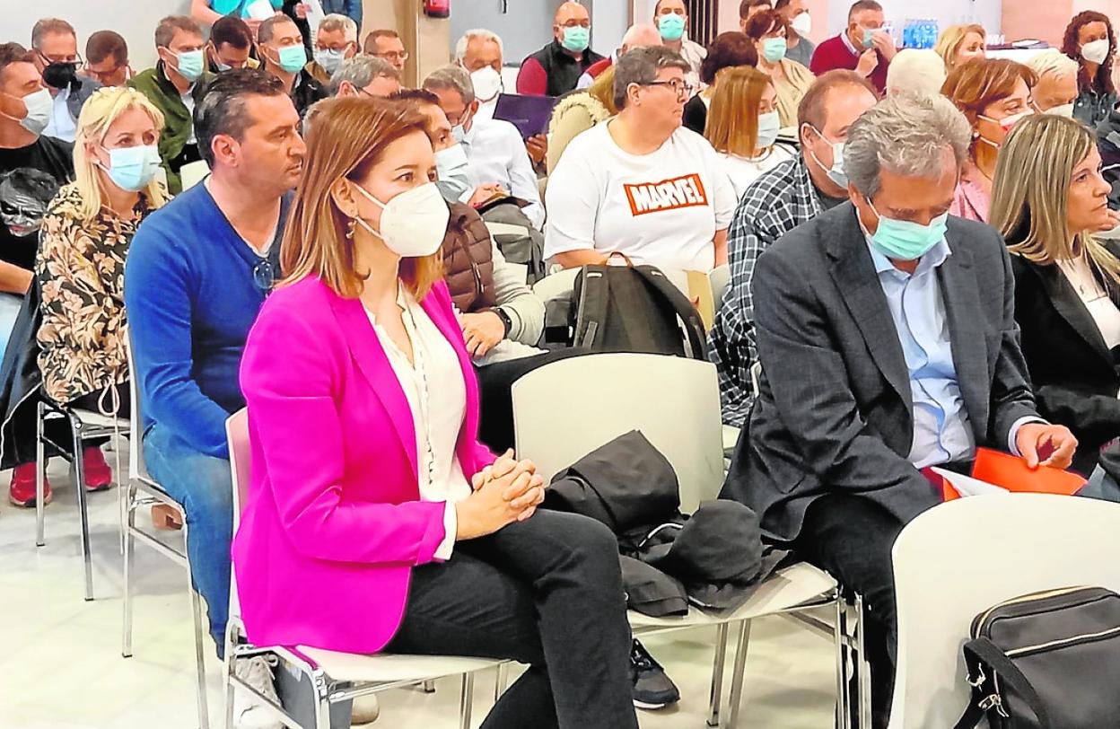 Analizan el desafío de un mercado de trabajo digitalizado