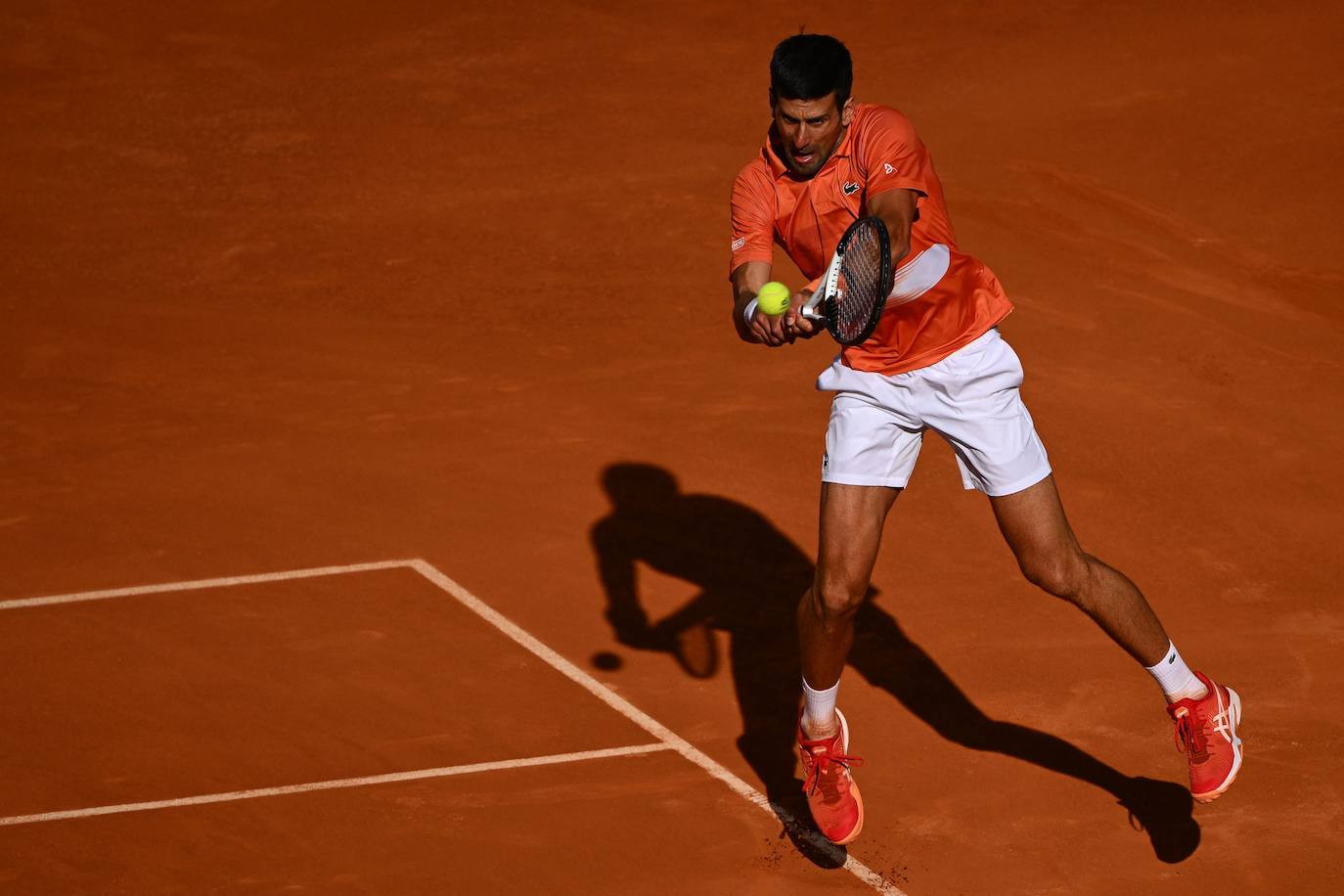 Fotos: La victoria de Carlos Alcaraz ante Novak Djokovic en el Masters de Madrid, en imágenes