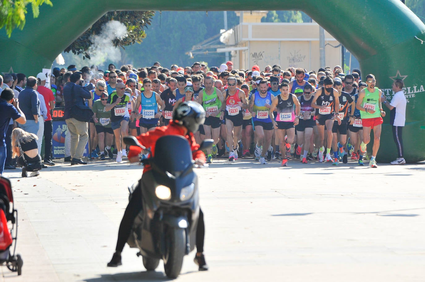 Fotos: Las mejores fotografías de la carrera solidaria Save the Children-Colegio CEI