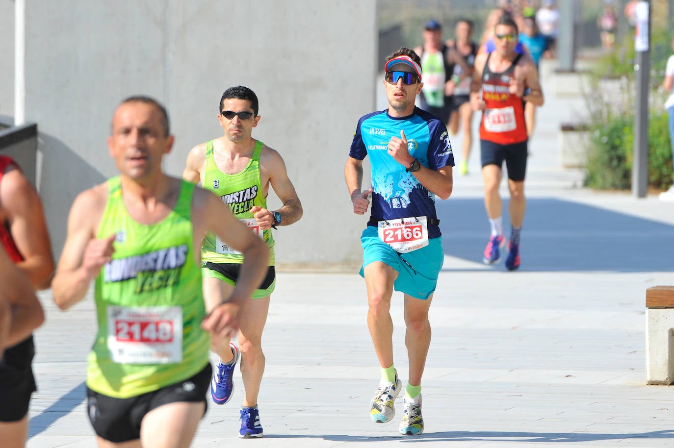 Fotos: Las mejores fotografías de la carrera solidaria Save the Children-Colegio CEI