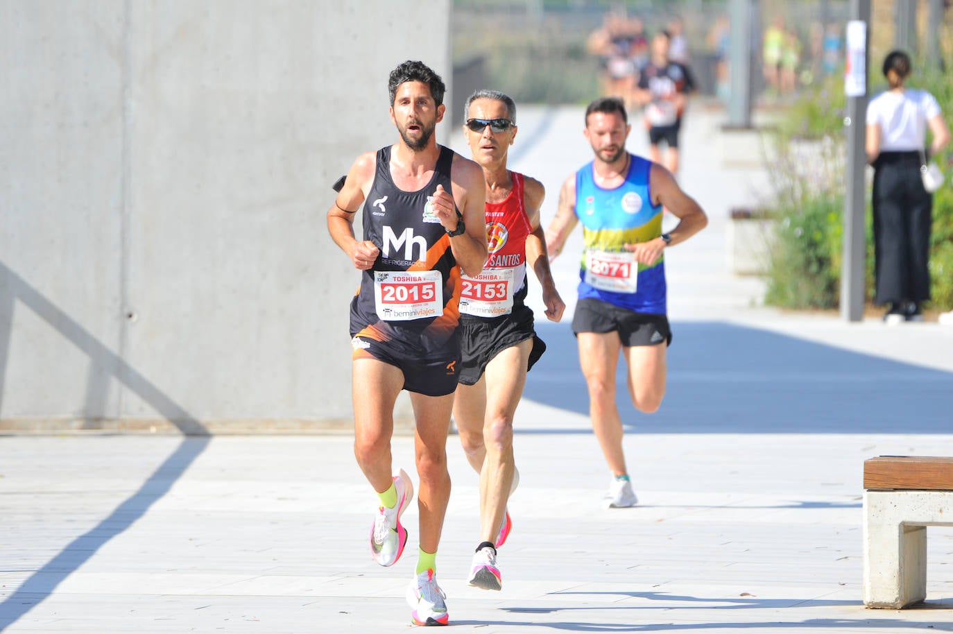 Fotos: Las mejores fotografías de la carrera solidaria Save the Children-Colegio CEI