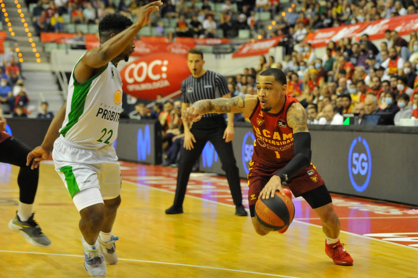 Fotos: La derrota del UCAM Murcia frente al Joventut, en imágenes