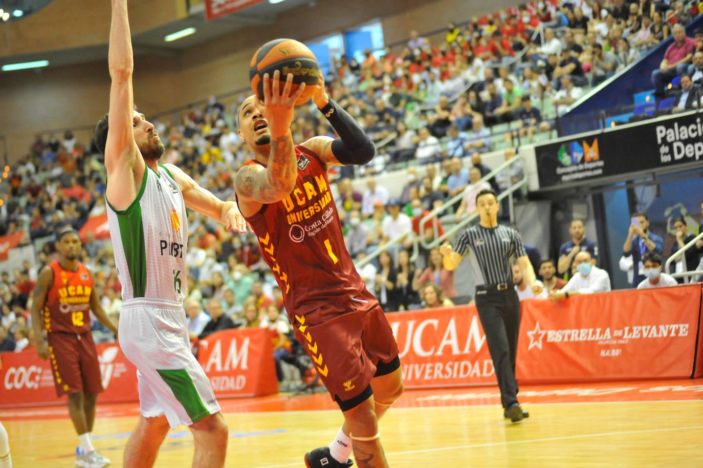 Fotos: La derrota del UCAM Murcia frente al Joventut, en imágenes