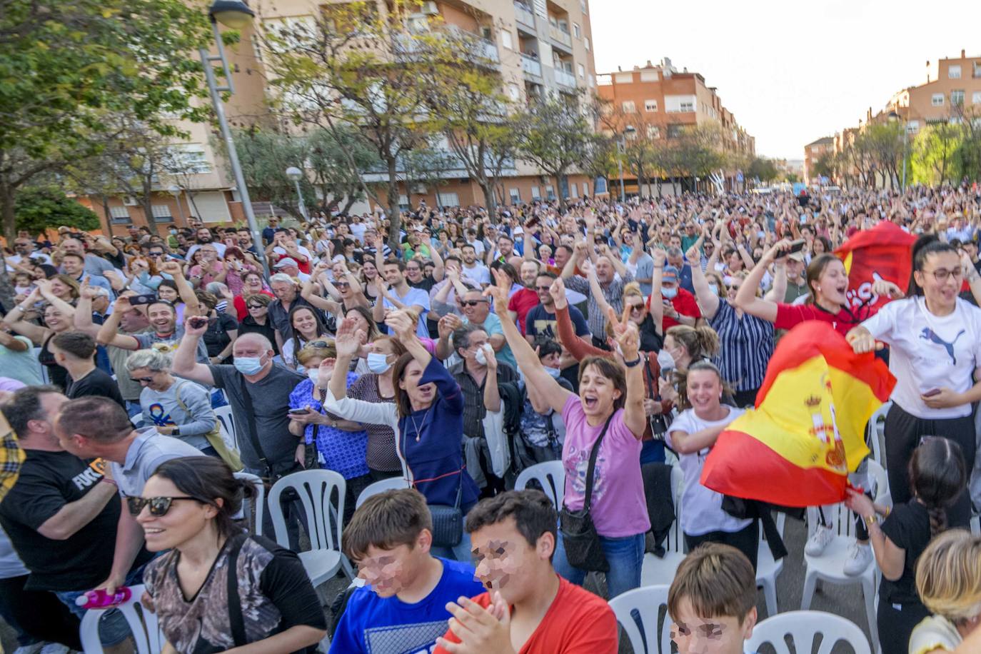 Fotos: Carlos Alcaraz hace estallar de alegría a sus vecinos y amigos