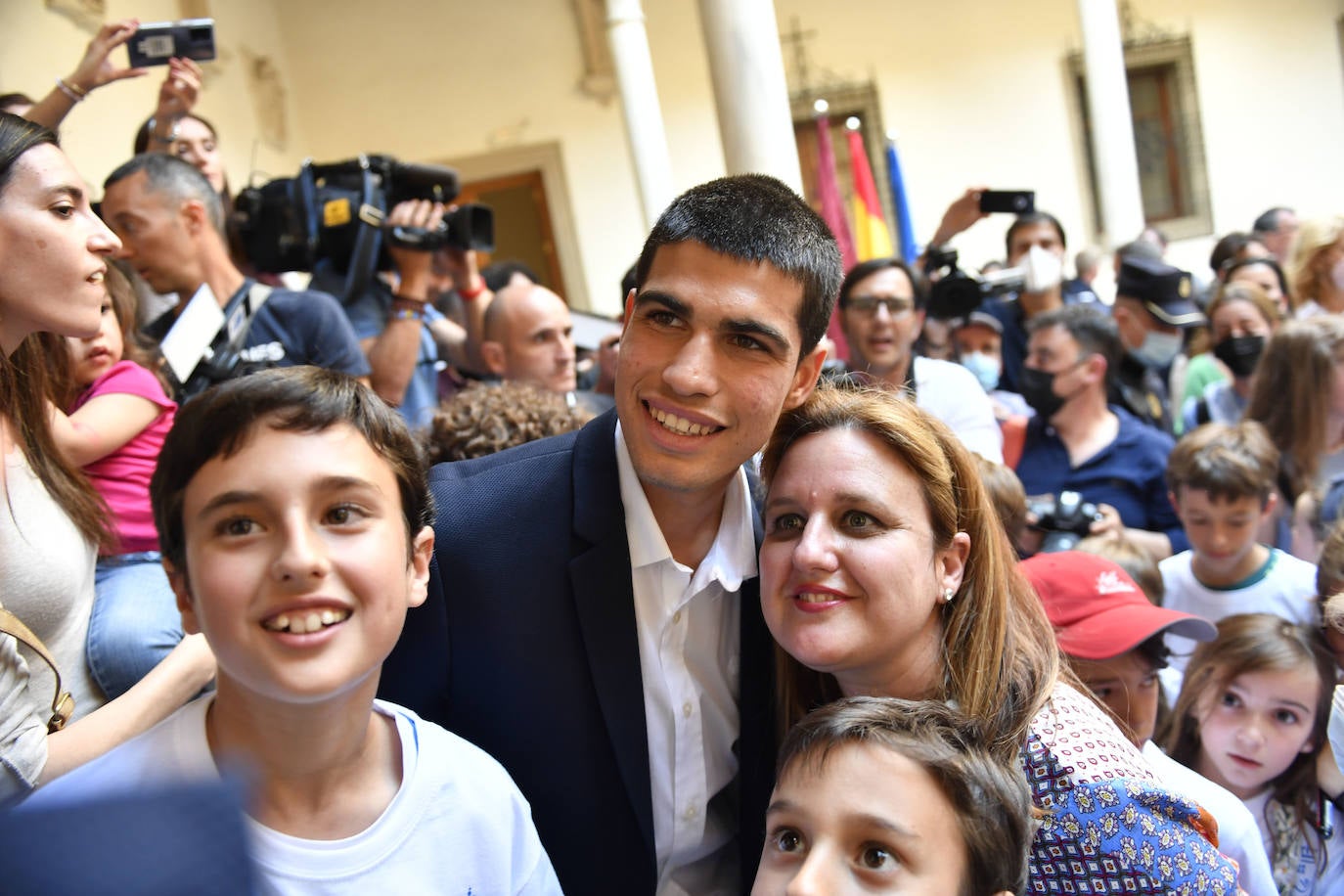 Fotos: Carlos Alcaraz en su encuentro con jóvenes tenistas de la Región de Murcia