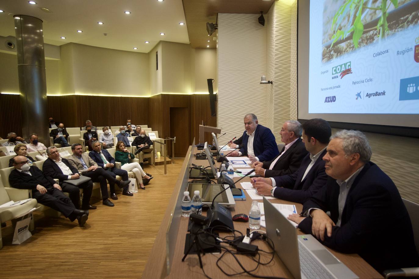 Fotos: Jornada sobre Binomio Agu-_Agro organizada por Coag