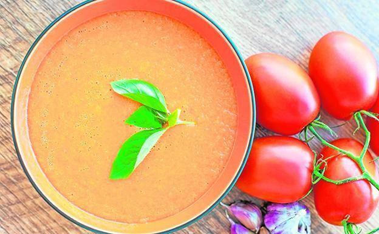 El gazpacho es uno de los platos estrella en verano.