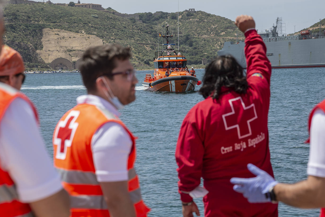 Fotos: La Armada coordina en el Puerto de Cartagena un ejercicio para actuar en caso de incendio en un buque