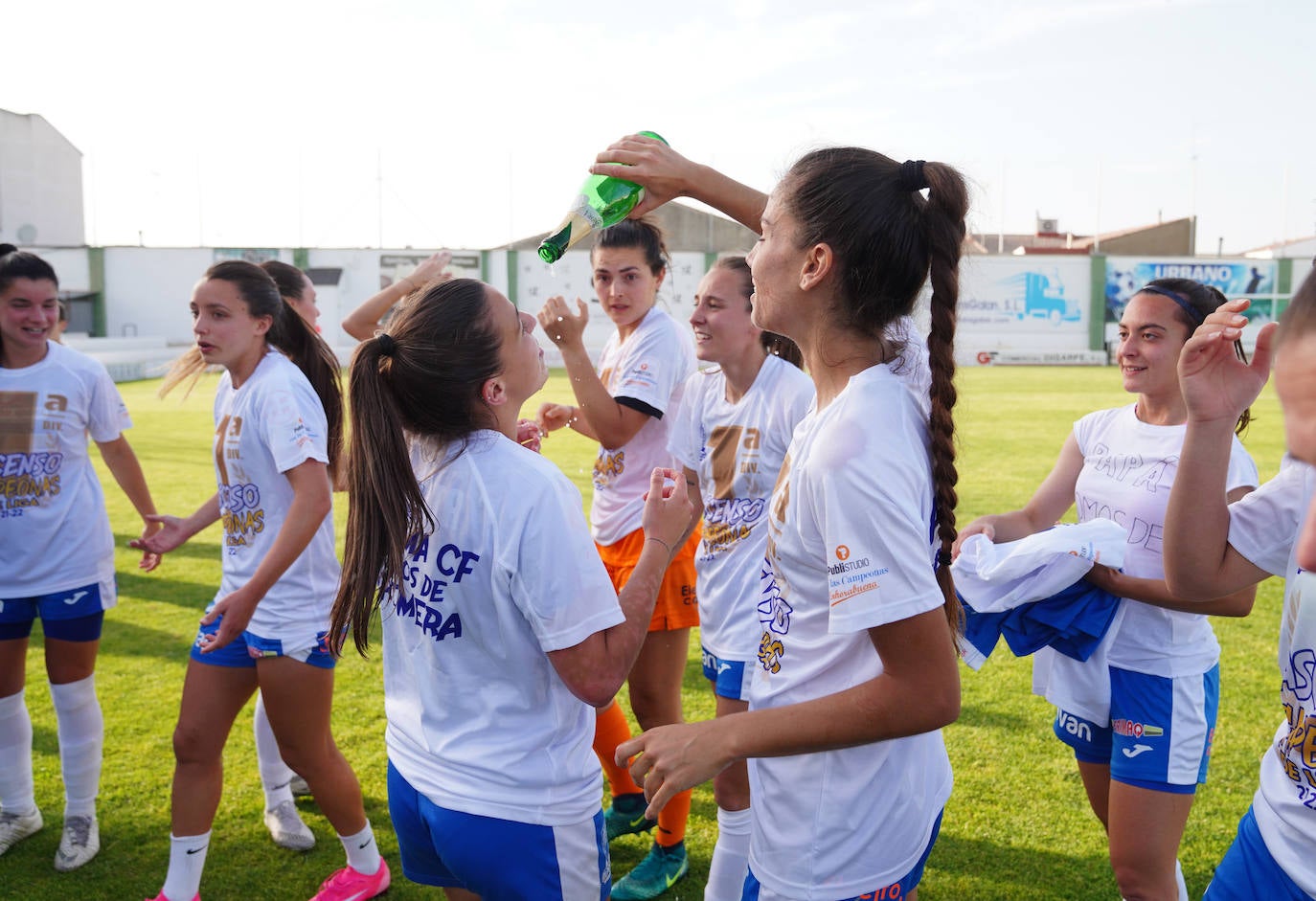 Fotos: La celebración del ascenso del Alhama a Primera, en imágenes