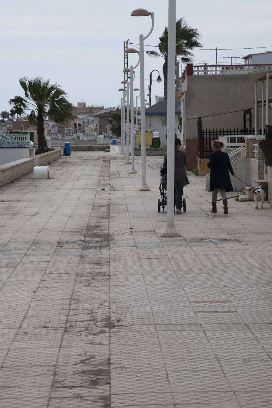 Fotos: Calles destrozadas en Los Nietos y Los Urrutias