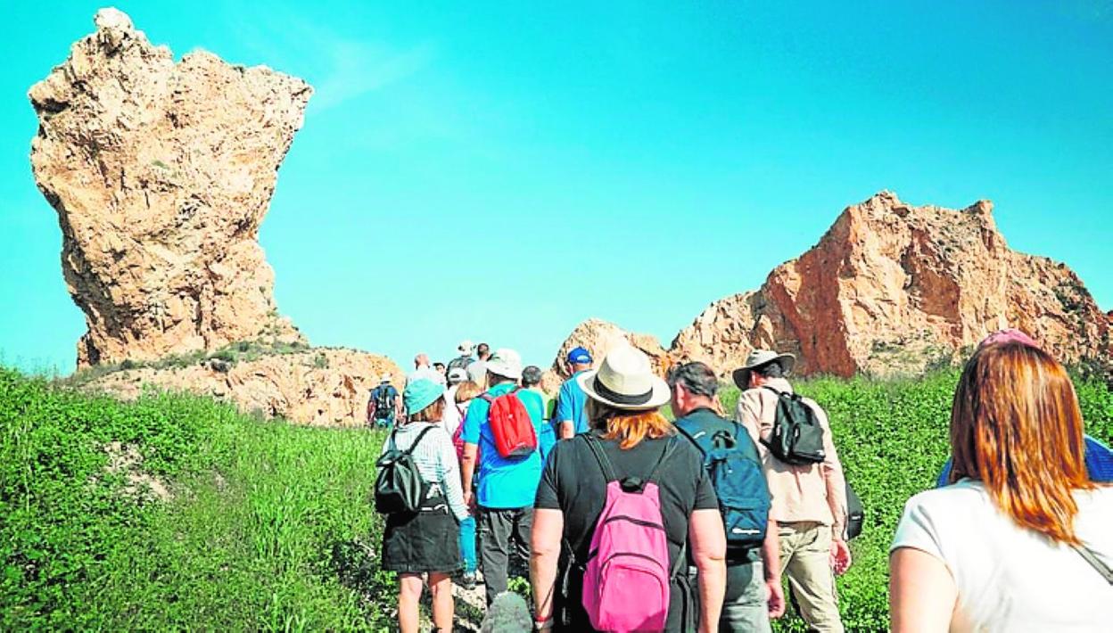 Ruta didáctica por la cantera de La Cueva, en Monteagudo. 