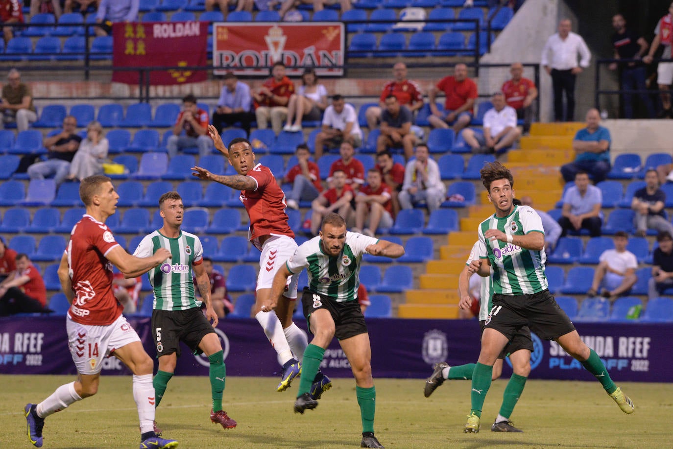 Fotos: La victoria del Real Murcia ante el Rayo Cantabria, en imágenes