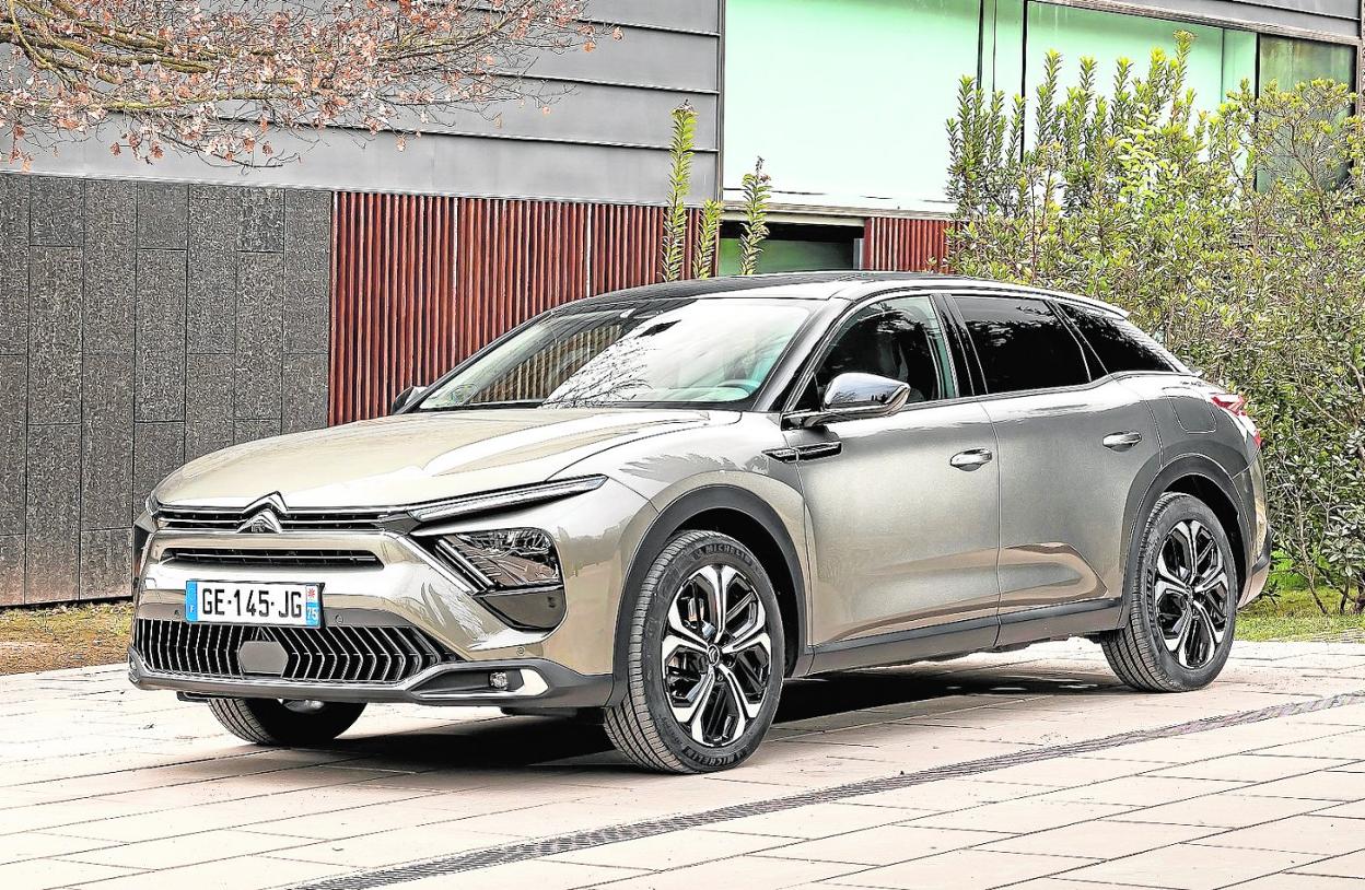 Citroën C5 X: polivalente, confortable y seguro